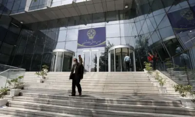 تعطیلی بورس ادامه دارد
