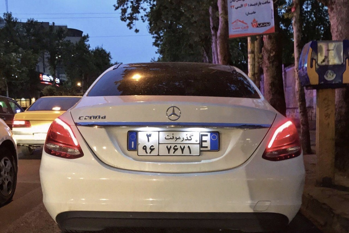 خودروهای مهلت‌گذشته عبور موقت قاچاق اعلام می‌شوند
