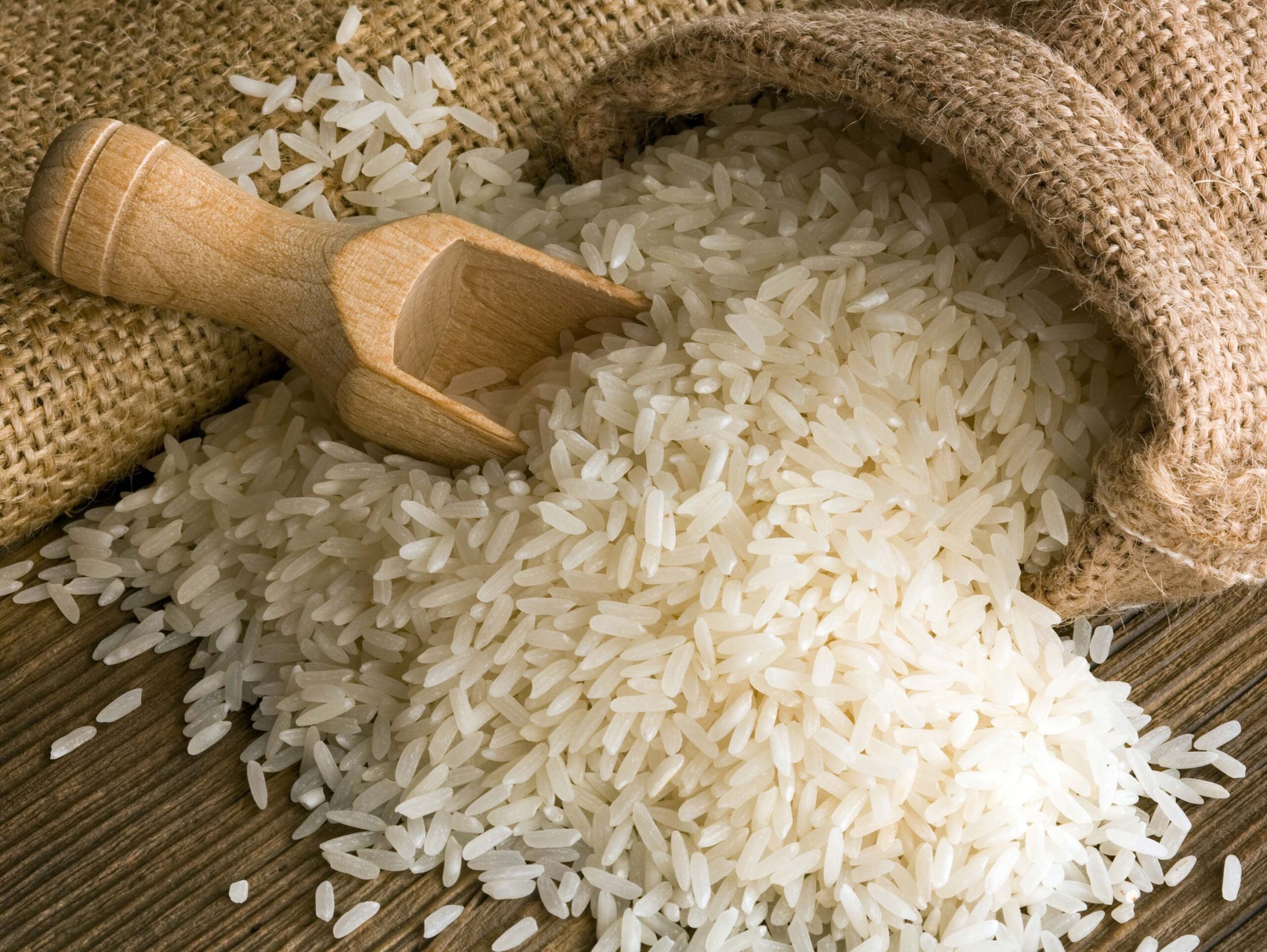 قیمت برنج کاهش می‌یابد؟