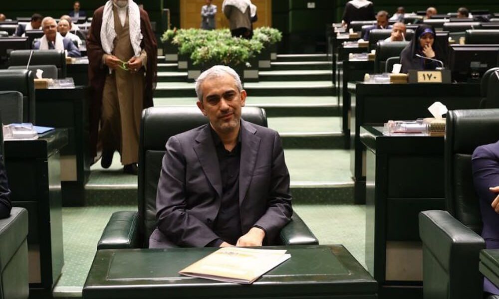 علی مدنی زاده وزیر اقتصاد شد
