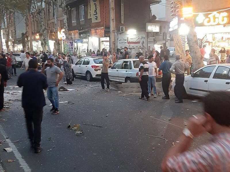 انفجار و آتش‌سوزی در خیابان باهنر رشت + فیلم