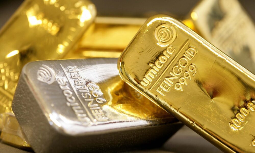 جهش نرخ طلا و نقره و سقوط قیمت نفت و گاز طبیعی