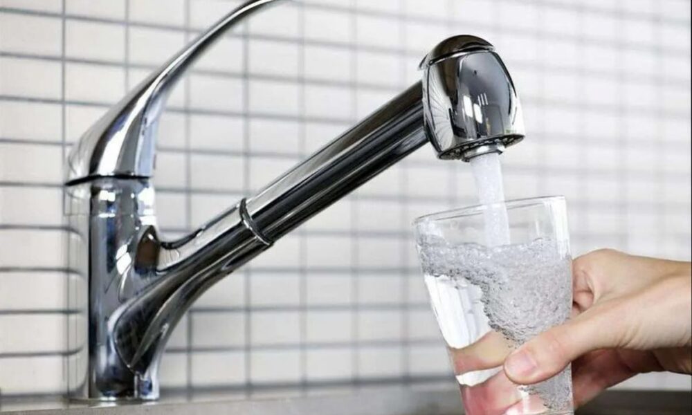 دلیل افت فشار آب چیست؟ / آب تهران جیره‌بندی شد؟