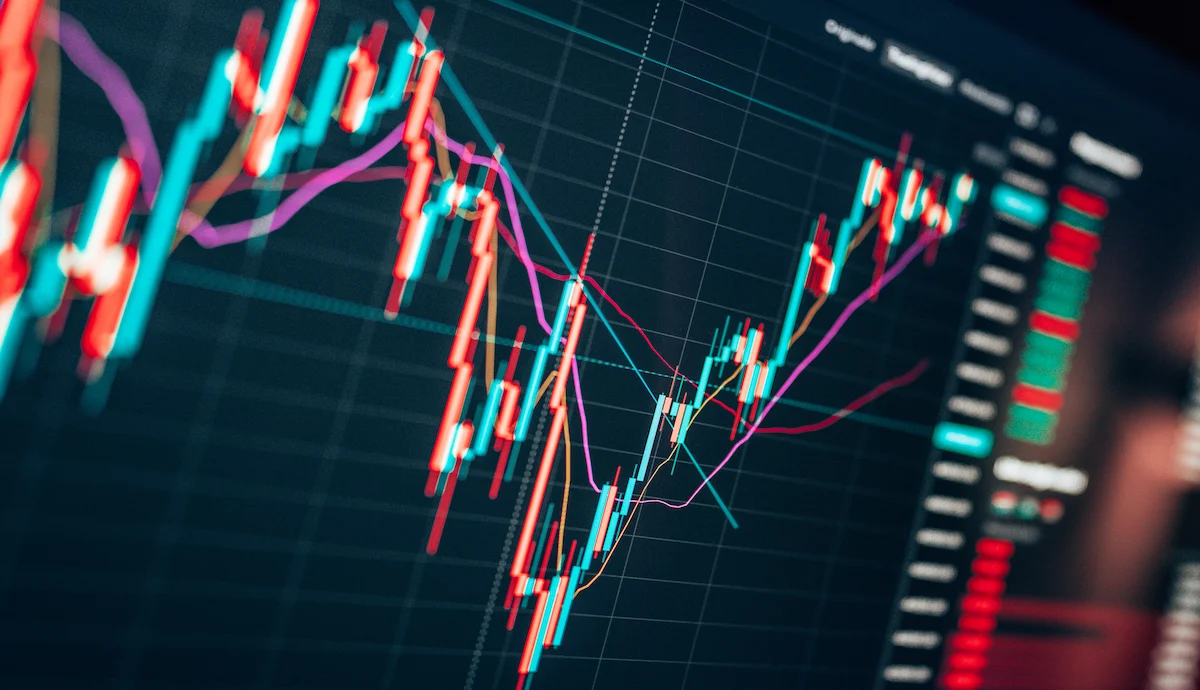 میانگین P/E بازار سهام در مرداد امسال به محدوده کم‌تر از ۶ رسید