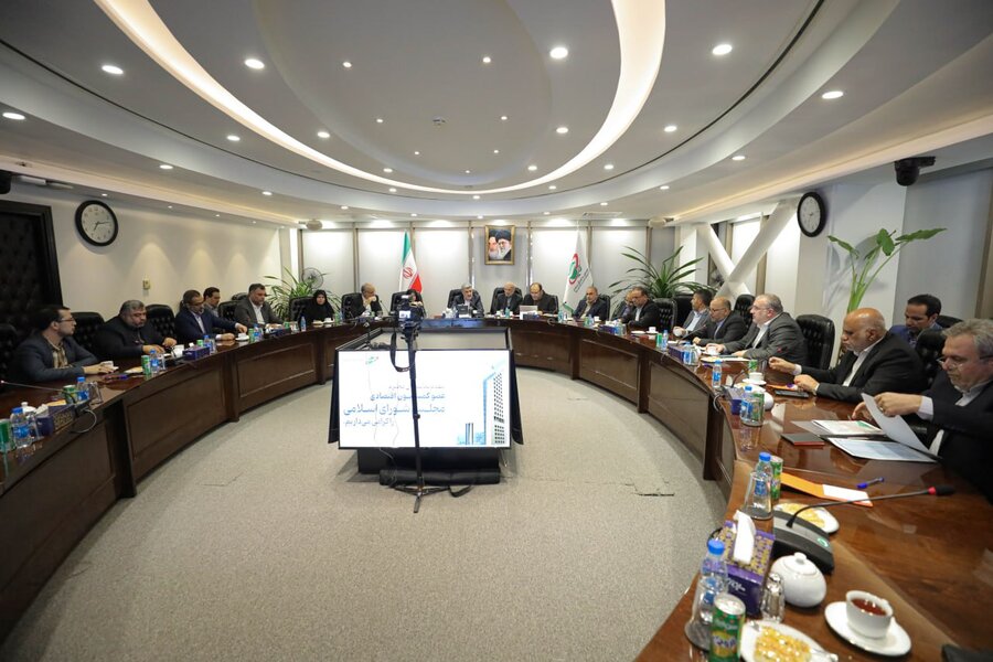 نشست مشترک مجلس و بورس در حمایت از بازار سرمایه