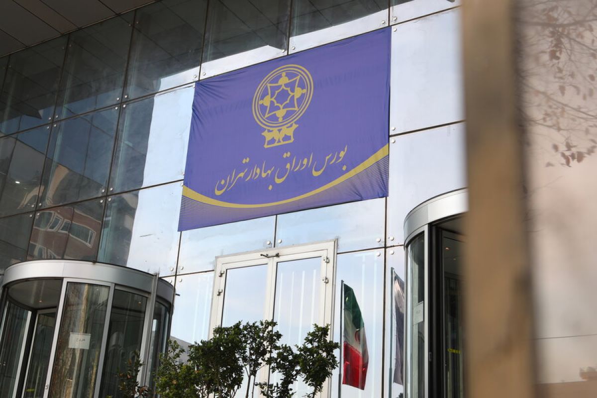 خداحافظی دوباره بورس با کانال ۴ میلیون واحد